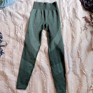 PINK seamless yoga pants size small